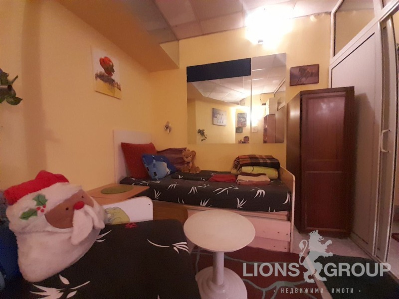 Дава под наем 1-СТАЕН, гр. Варна, Център