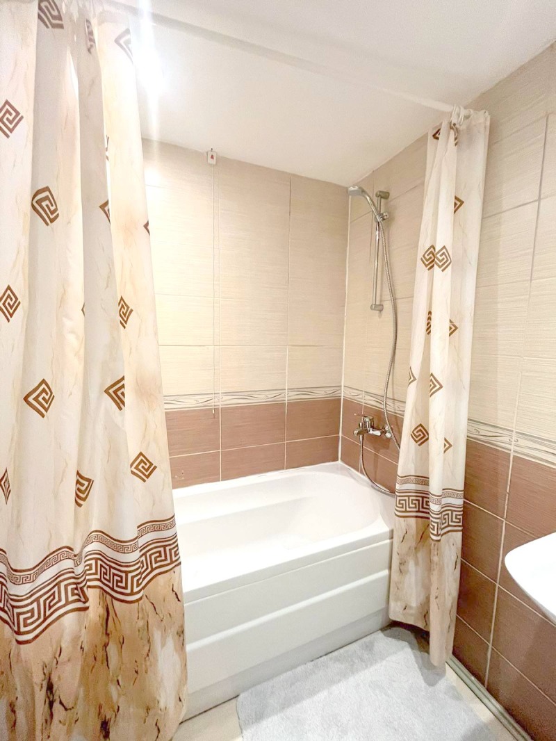 Te huur  Studio Varna , k.k. Sv.Sv. Konstantin i Elena , 32 m² | 17367990 - afbeelding [8]