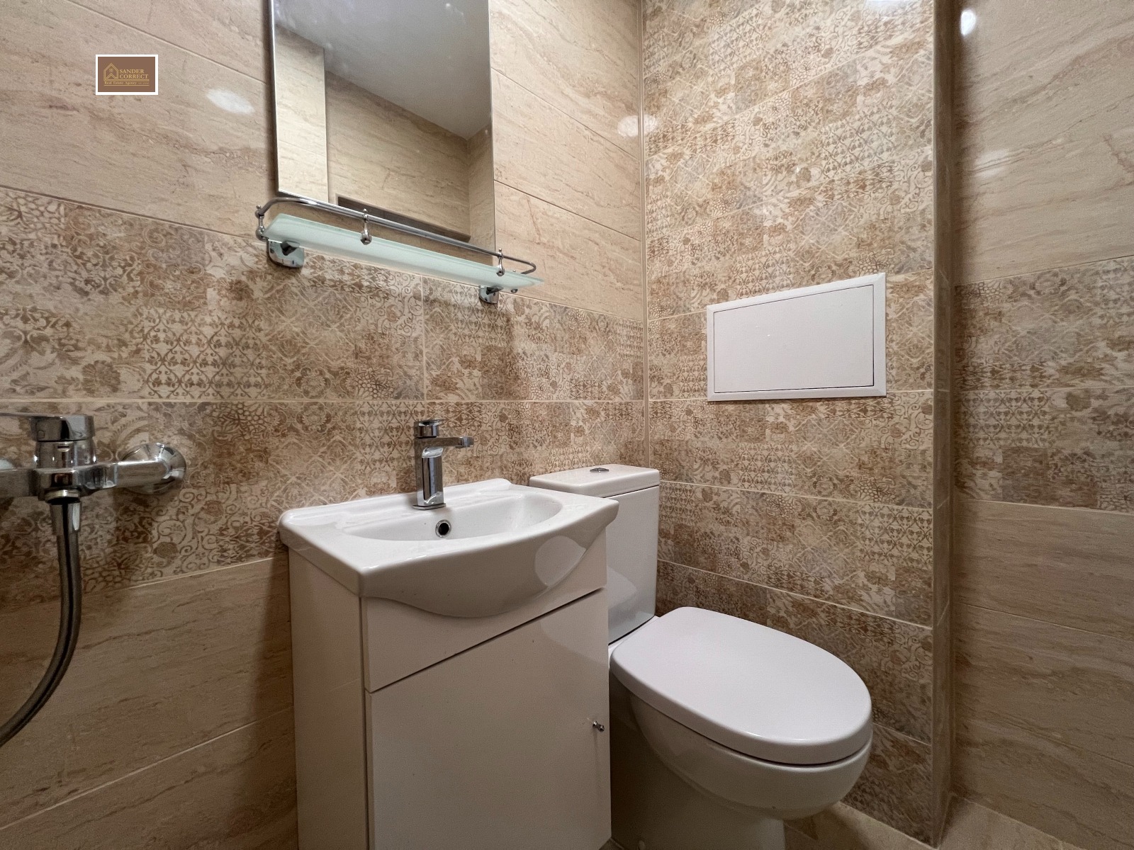 Дава под наем ОФИС, гр. София, Иван Вазов, снимка 3 - Офиси - 53748274