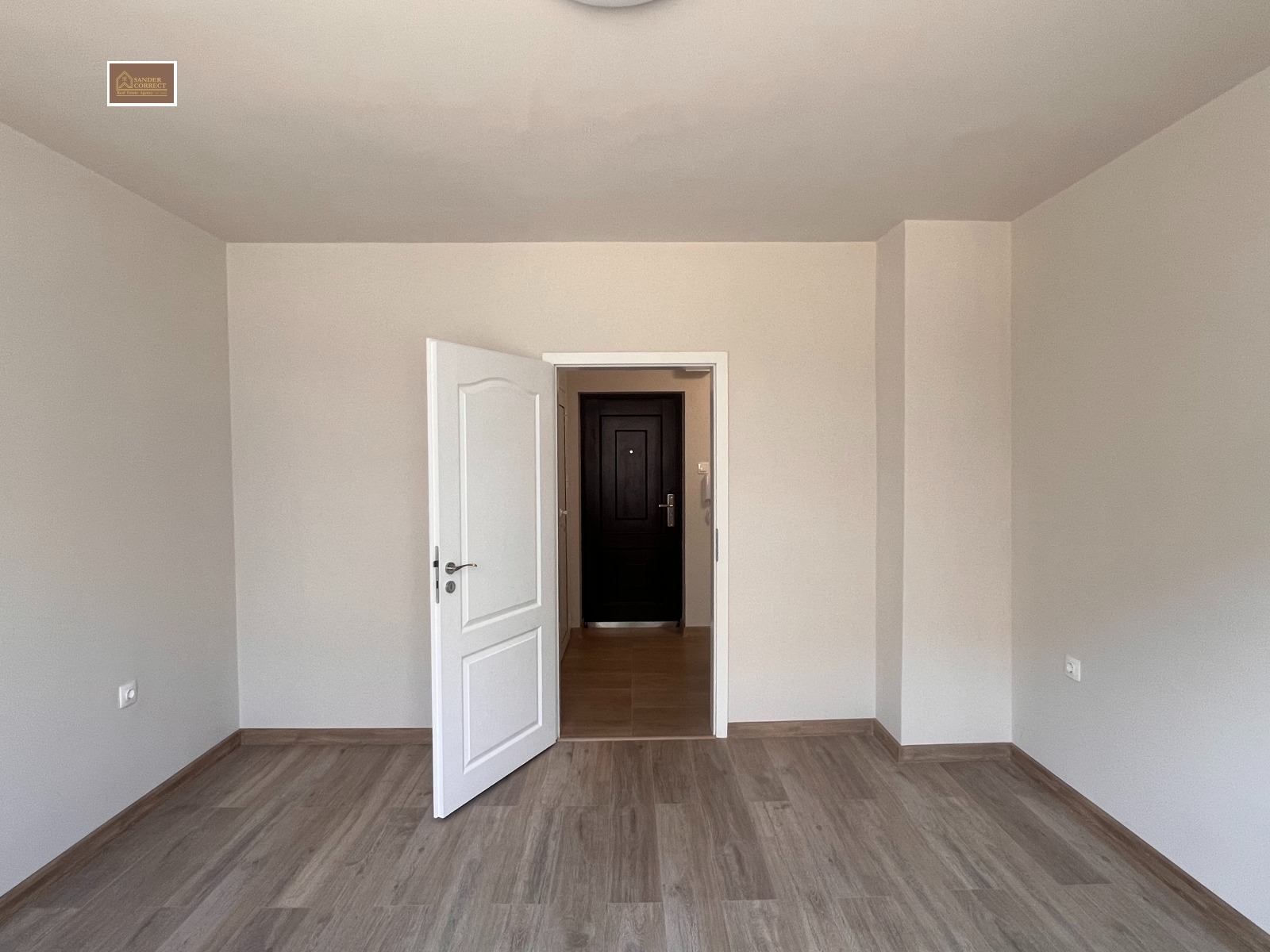 Дава под наем ОФИС, гр. София, Иван Вазов, снимка 4 - Офиси - 53748274