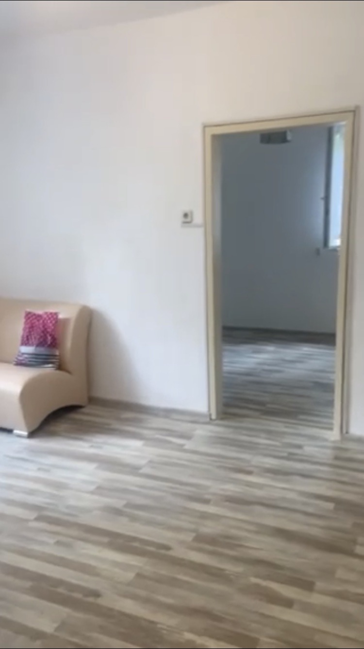 En renta  1 dormitorio Sofia , Krasna polyana 1 , 60 metros cuadrados | 13179597