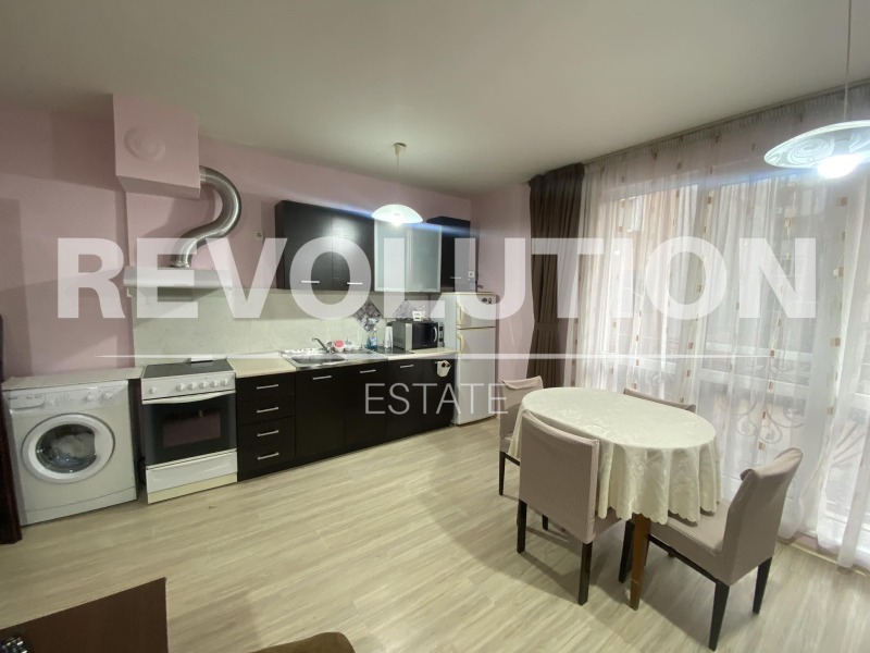 A louer  2 chambres Varna , Kolhozen pazar , 100 m² | 29181445