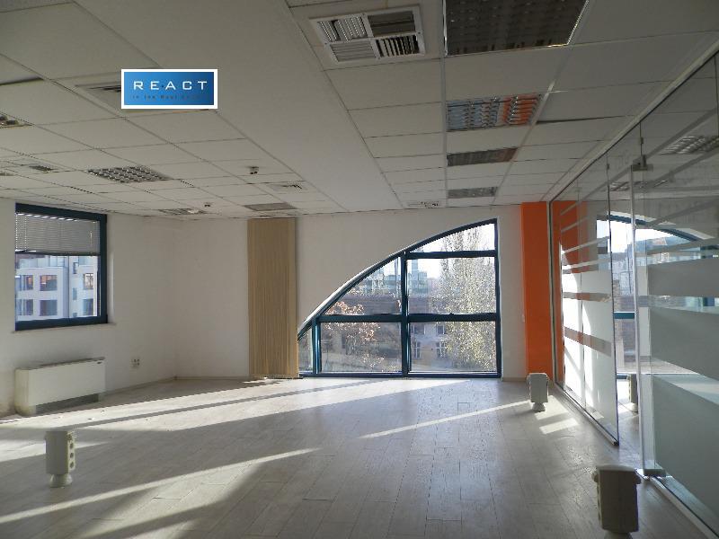 Дава под наем  Офис град София , Център , 460 кв.м | 86149910