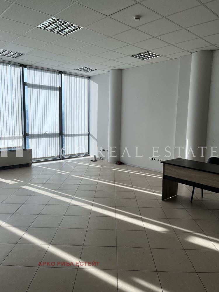 Para alugar  Escritório Sofia , Centar , 46 m² | 13990933 - imagem [2]