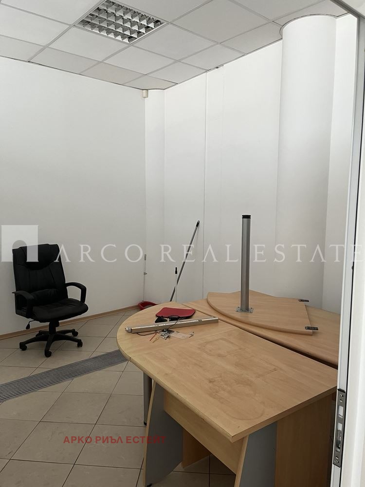 Para alugar  Escritório Sofia , Centar , 46 m² | 13990933 - imagem [7]