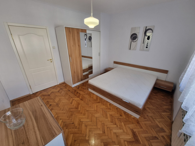 Kiralık  2 yatak odası Sofia , Centar , 140 metrekare | 37698228 - görüntü [9]