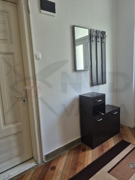 Дава под наем 3-СТАЕН, гр. Варна, Център, снимка 8 - Апартаменти - 54357812