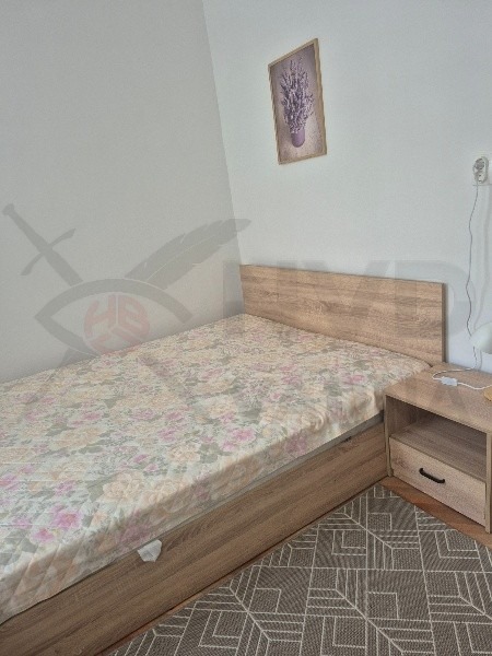 Дава под наем 3-СТАЕН, гр. Варна, Център