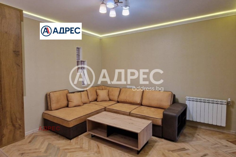 Дава под наем  3-стаен град Варна , Център , 97 кв.м | 66415582