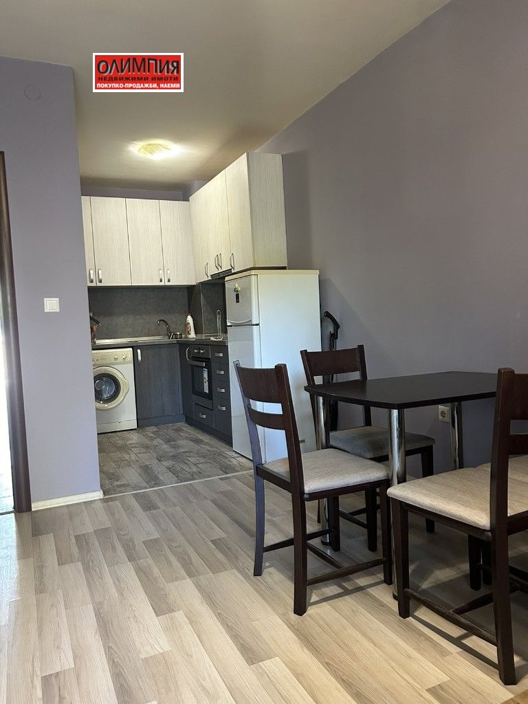 De inchiriat  1 dormitor Pleven , Șiroc țentâr , 65 mp | 91249160 - imagine [2]