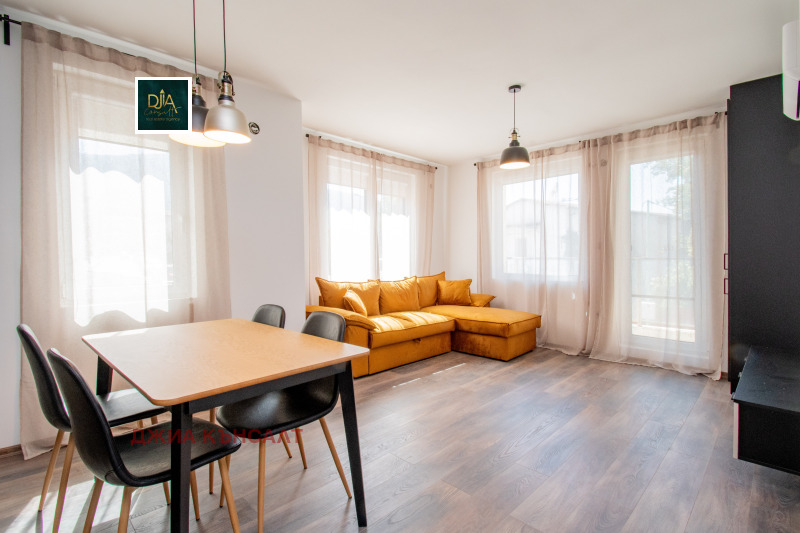 De inchiriat  1 dormitor Sofia , Crâstova vada , 70 mp | 86539873