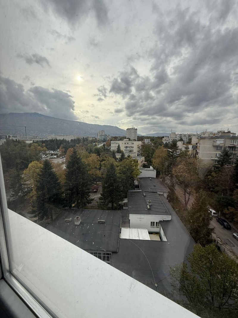 Дава под наем 2-СТАЕН, гр. София, Лозенец, снимка 8 - Апартаменти - 52195596