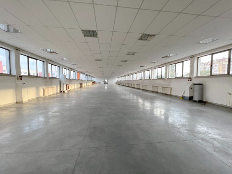 För uthyrning  Lagring Sofia , Voenna rampa , 2300 kvm | 61357738 - bild [11]