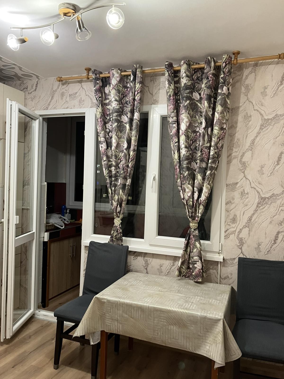 Дава под наем 2-СТАЕН, гр. Стара Загора, Била, снимка 4 - Апартаменти - 53805004