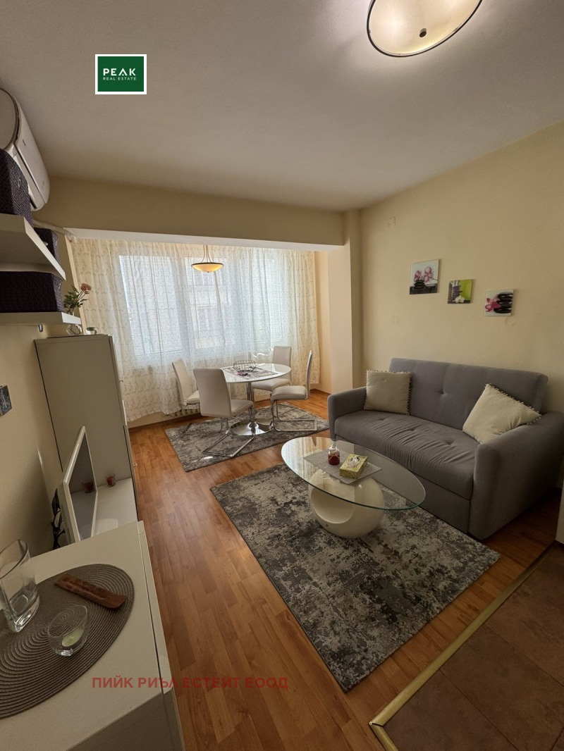 Дава под наем 2-СТАЕН, гр. София, Изток