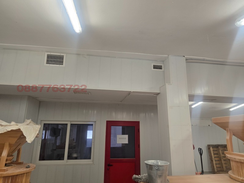 Дава под наем ПРОМ. ПОМЕЩЕНИЕ, гр. София, Требич, снимка 12 - Производствени сгради - 53389759