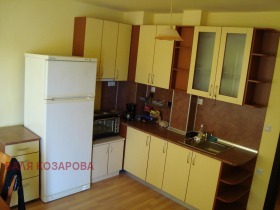 1 dormitorio Shirok tsentar, Pleven 1