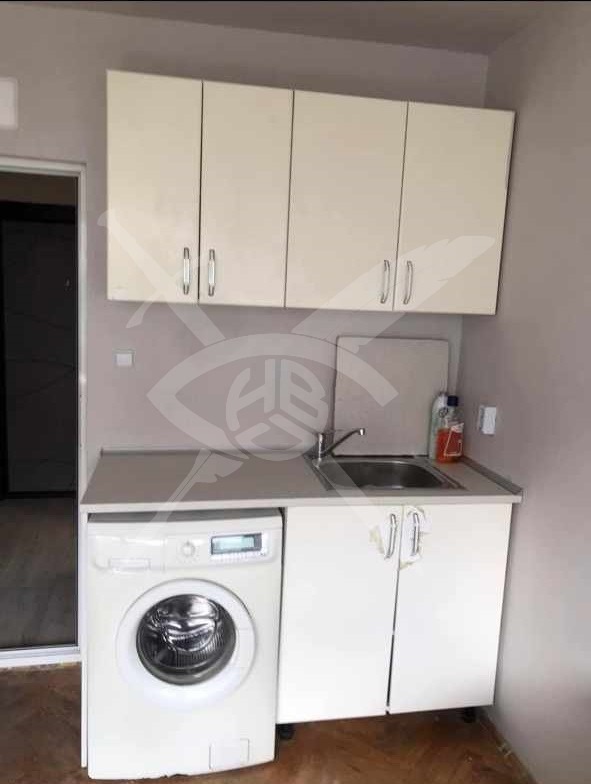 Kiadó  Stúdió Varna , Levski 1 , 20 négyzetméter | 53955806