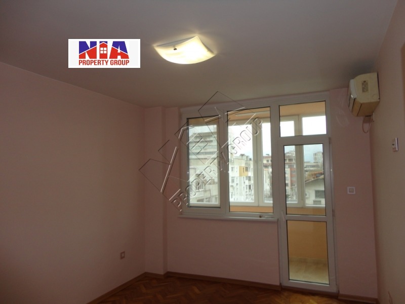 Дава под наем 3-СТАЕН, гр. Бургас, Братя Миладинови, снимка 8 - Апартаменти - 53568034