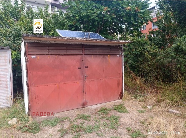 Дава под наем ГАРАЖ, ПАРКОМЯСТО, гр. Русе, Център, снимка 3 - Гаражи и паркоместа - 53425140
