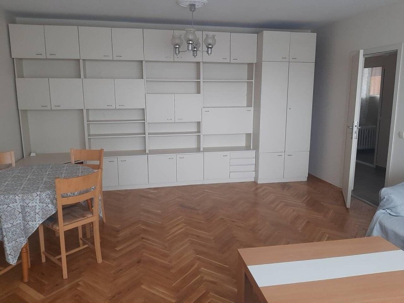 Дава под наем 2-СТАЕН, гр. София, Гео Милев, снимка 6 - Апартаменти - 53092931