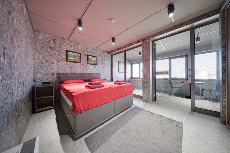 K pronájmu  3+ ložnice Sofia , Mladost 4 , 275 m2 | 55873508 - obraz [8]