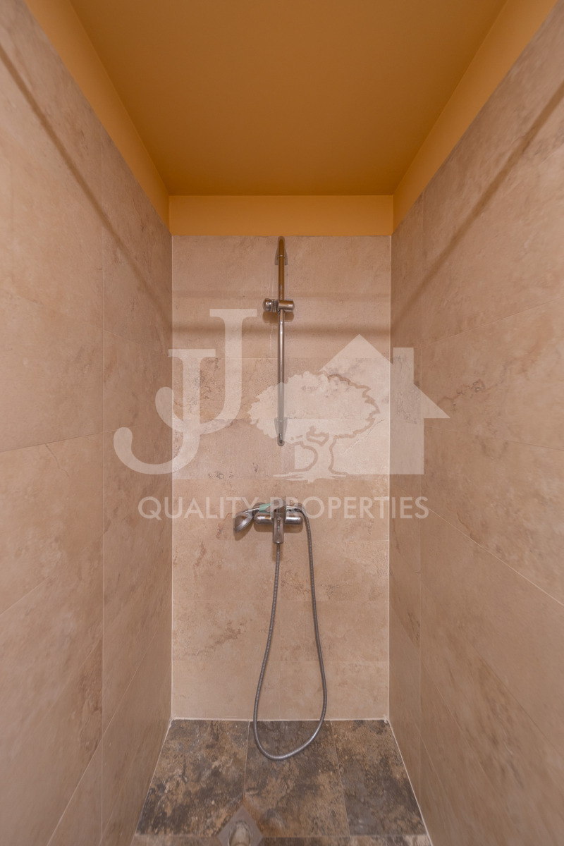 Дава под наем АТЕЛИЕ, ТАВАН, гр. София, Център, снимка 12 - Апартаменти - 53380616