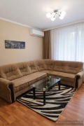 Дава под наем  2-стаен град Пловдив , Старият град , 76 кв.м | 83559995 - изображение [2]