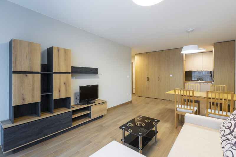 Издаје се  2 спаваће собе Софија , Борово , 111 м2 | 91208371 - слика [4]