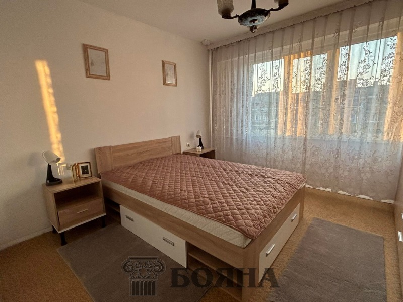 Дава под наем  3-стаен град Русе , Родина 2 , 88 кв.м | 28380030