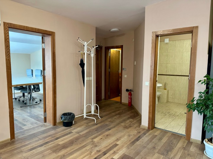 Дава под наем ОФИС, гр. София, Център, снимка 13 - Офиси - 53033484