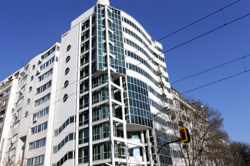 Дава под наем ОФИС, гр. София, Хиподрума