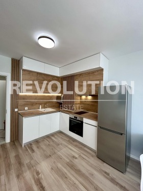 Studio Izgrev, Varna