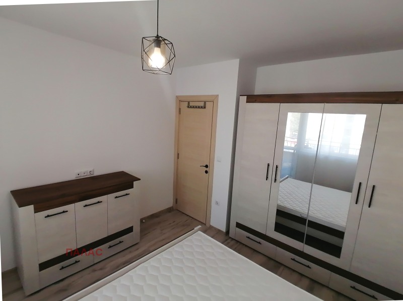 Zu vermieten  1 Schlafzimmer Burgas , Meden rudnik - zona A , 65 qm | 15158251 - Bild [11]