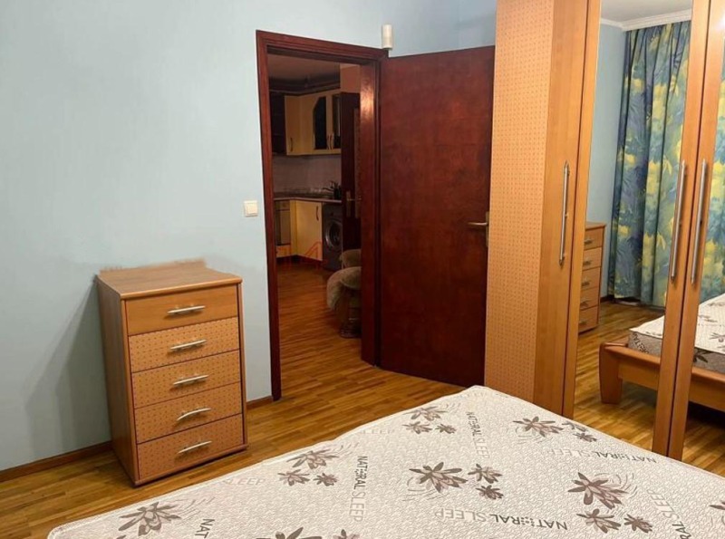 De inchiriat  1 dormitor Sofia , Razsadnica , 70 mp | 36128098 - imagine [6]