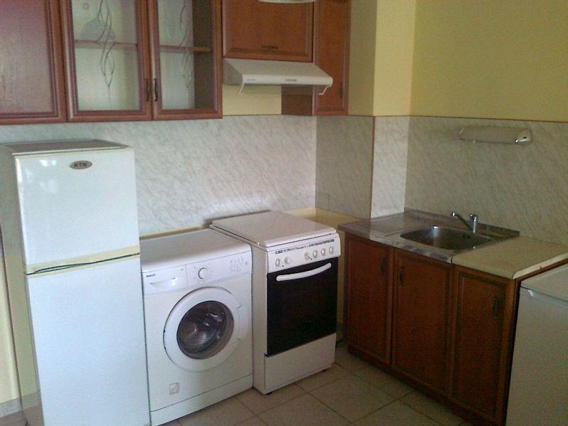Дава под наем 2-СТАЕН, гр. София, Левски В, снимка 2 - Апартаменти - 54509210