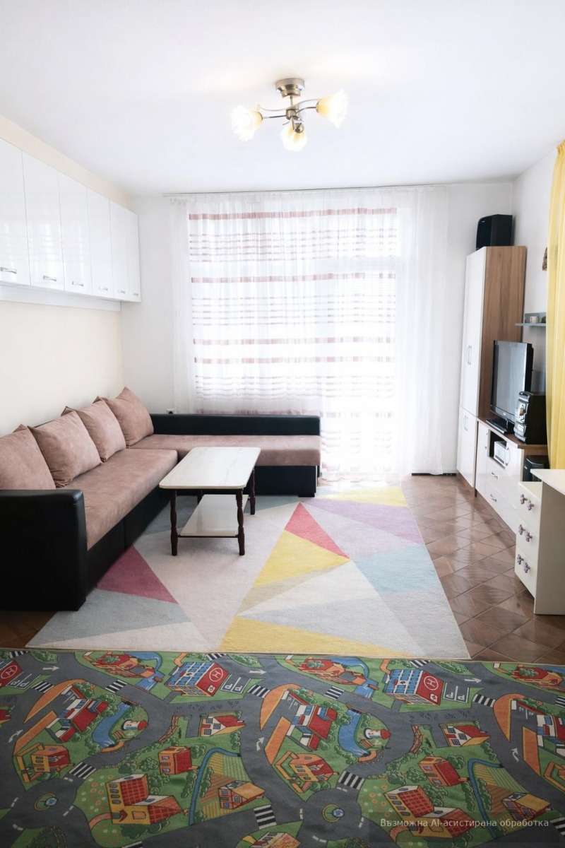 Дава под наем 3-СТАЕН, с. Марково, област Пловдив