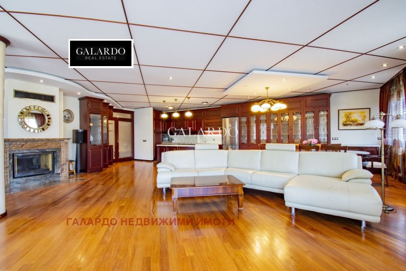 Дава под наем 4-СТАЕН, гр. София, Лозенец, снимка 3 - Апартаменти - 53482565