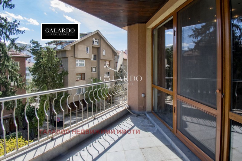 Дава под наем 4-СТАЕН, гр. София, Лозенец, снимка 15 - Апартаменти - 53482565