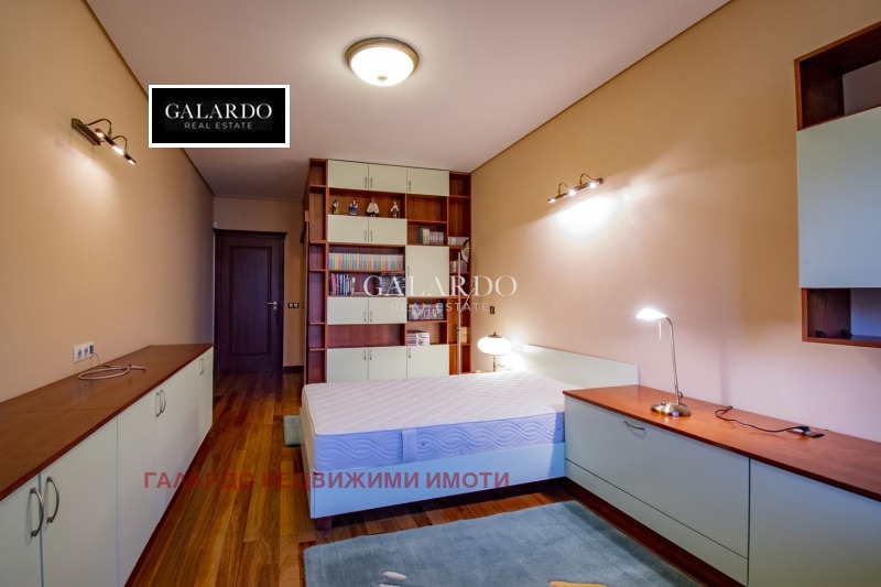 Дава под наем 4-СТАЕН, гр. София, Лозенец, снимка 10 - Апартаменти - 53482565