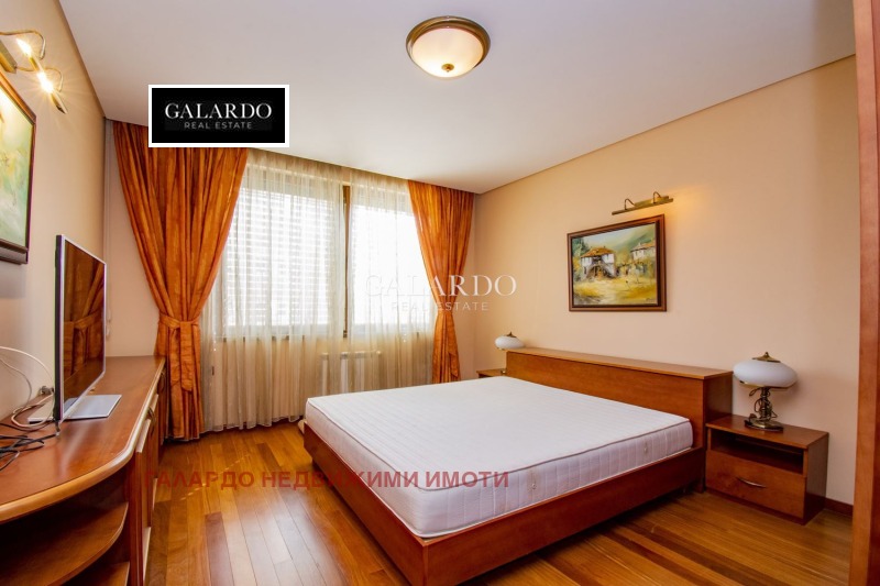 Дава под наем 4-СТАЕН, гр. София, Лозенец, снимка 8 - Апартаменти - 53482565