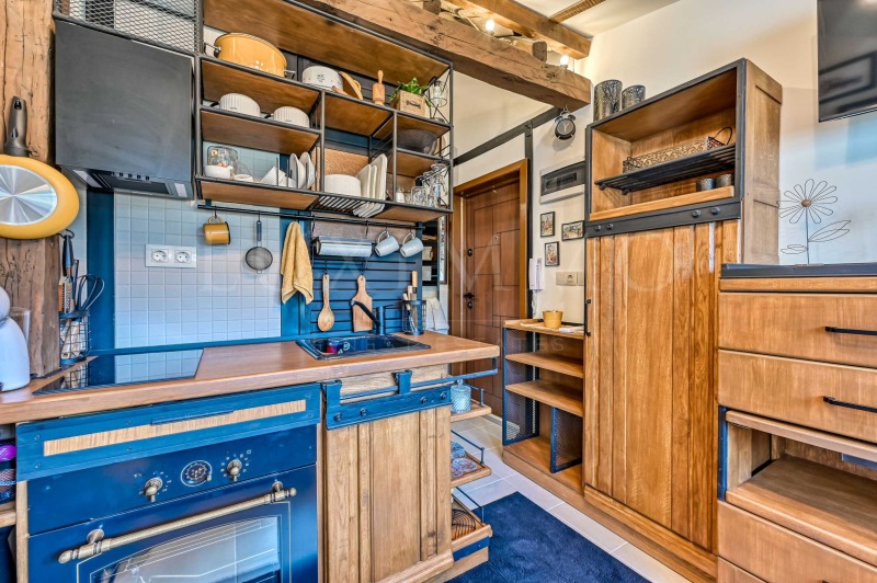 Vuokrattavana  Studio Sofia , Tsentar , 15 neliömetriä | 95768518 - kuva [2]