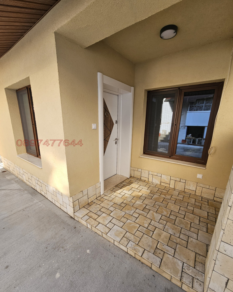 Дава под наем  2-стаен град Пловдив , Кършияка , 60 кв.м | 57233080 - изображение [2]