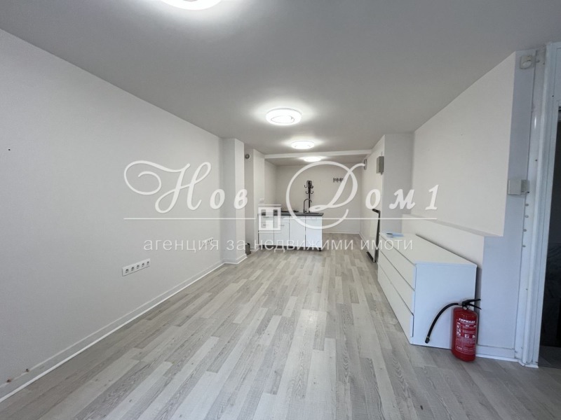 Дава под наем ОФИС, гр. Варна, Лятно кино Тракия, снимка 2 - Офиси - 52881889