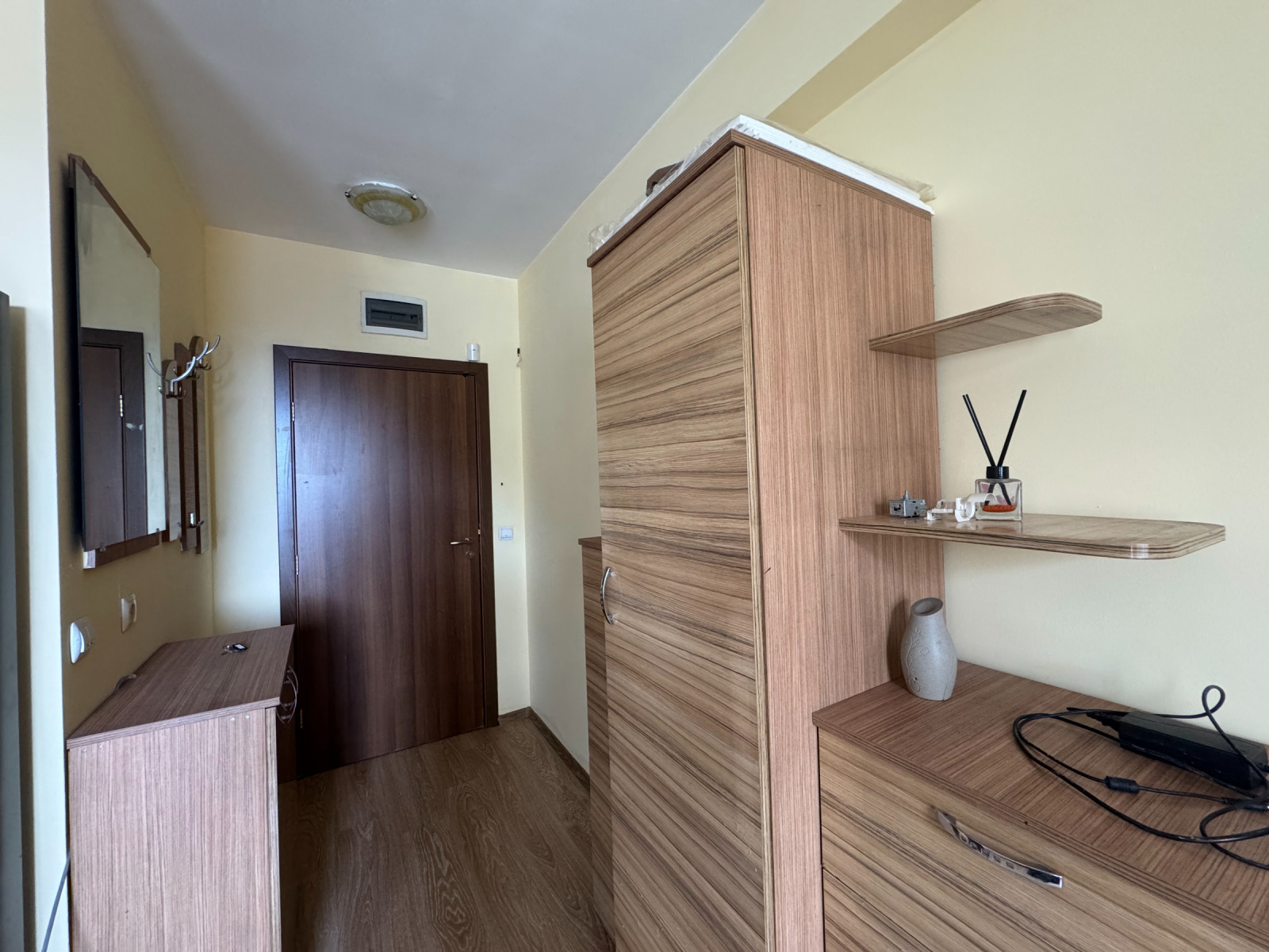 Дава под наем 3-СТАЕН, с. Нови хан, област София област, снимка 12 - Апартаменти - 53940859