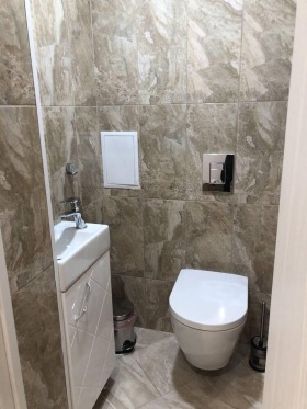 2 bedroom Vazrazhdane, Burgas 6