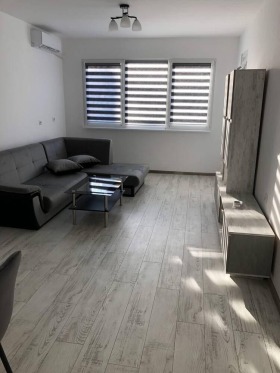 2 bedroom Vazrazhdane, Burgas 1