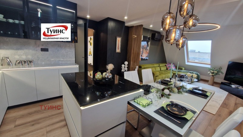 Дава под наем 3-СТАЕН, гр. Пловдив, Център