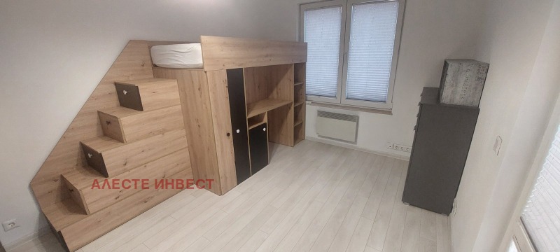 Para alugar  3 quartos Sofia , Goce Deltchev , 145 m² | 96006171 - imagem [10]