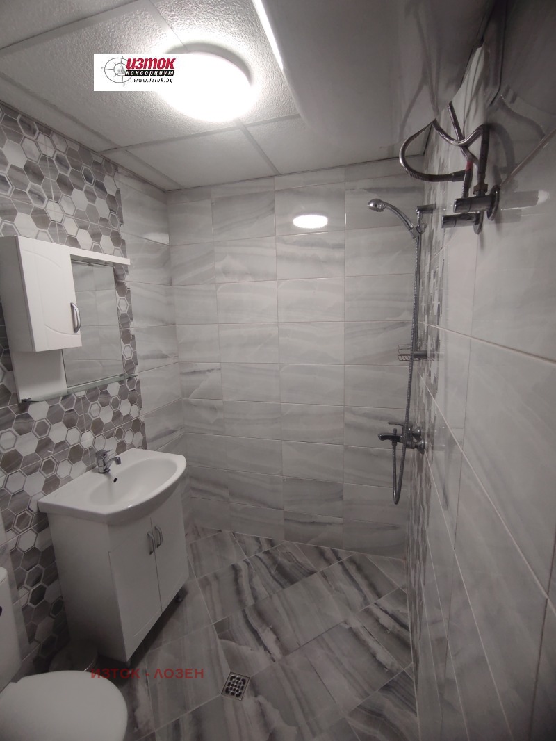 Zu vermieten  1 Schlafzimmer Sofia , Lewski W , 65 qm | 98052097 - Bild [11]